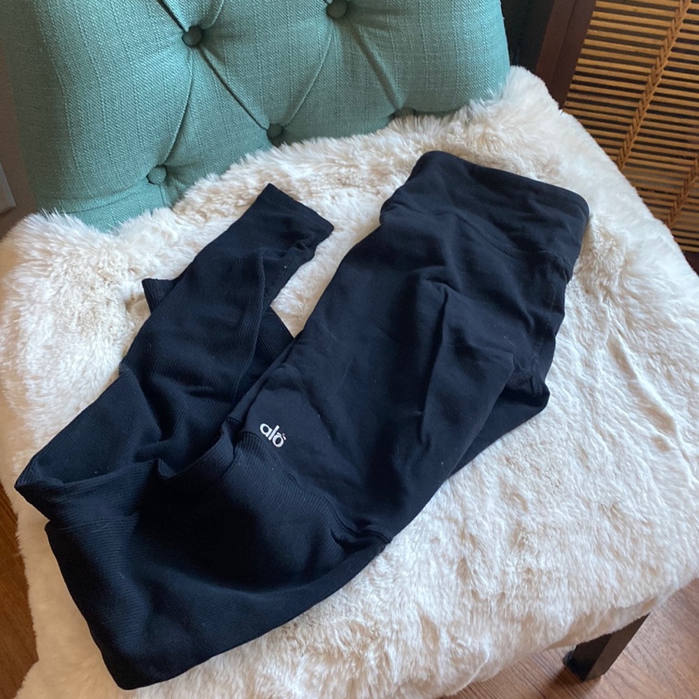 Alo Yoga Goddess Leggings